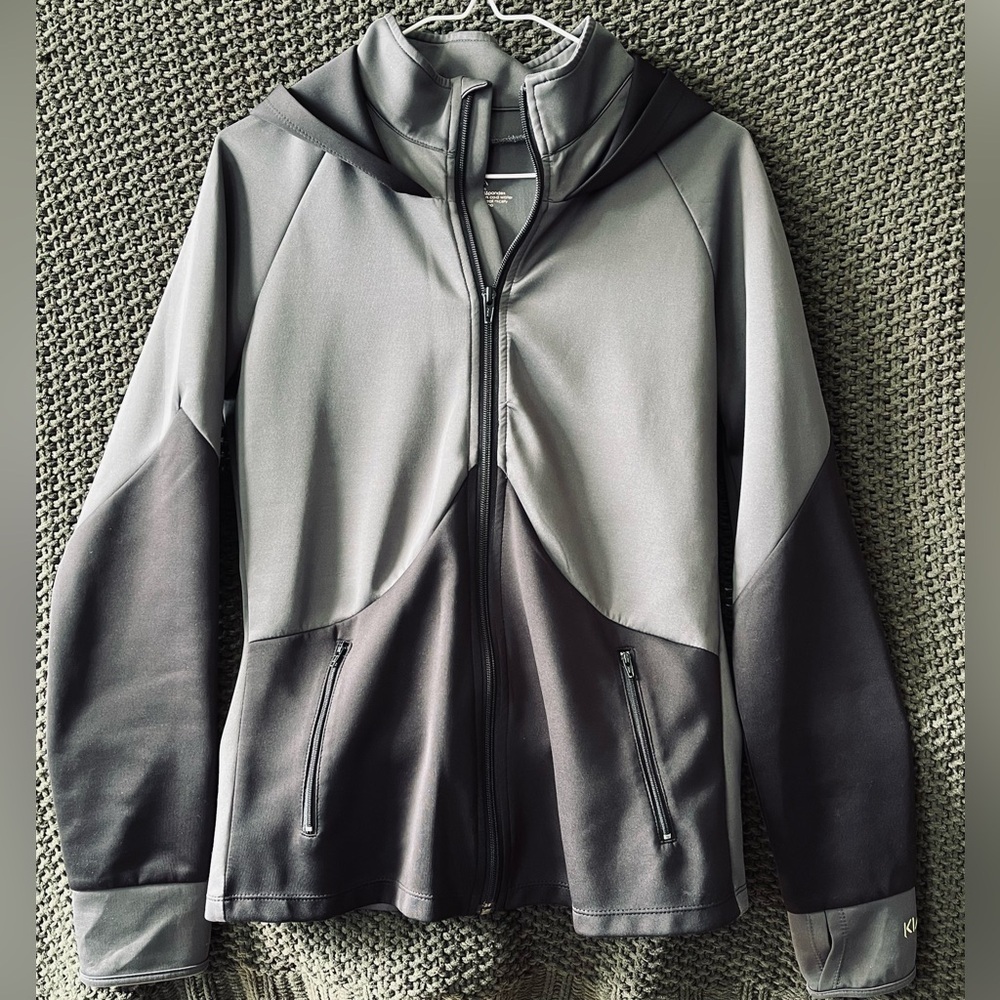 KIAVA Women’s Hooded Jacket, Gray/Black, Long Sleeve w/Thumb Slot; Size M